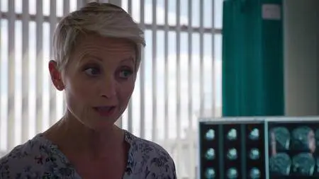 Holby City S20E37