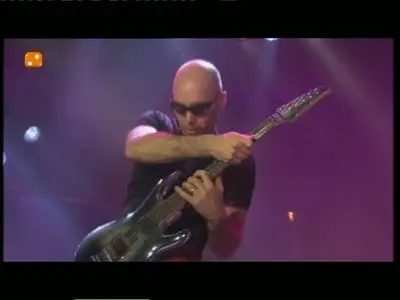 Joe Satriani - Montreux Jazz Festival 2002 (2007)