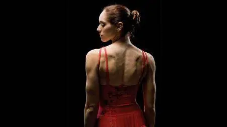 Lighting with Flash: Capturing a Dancer in Motion