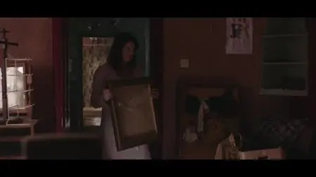 The Woman in the Wall S01E01