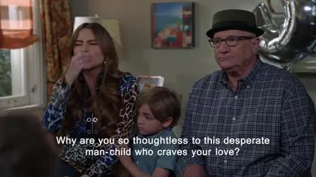 Modern Family S10E22