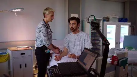 Holby City S20E37