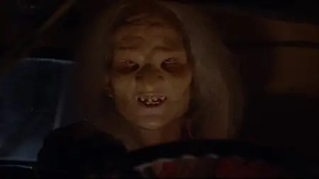 Wrong Turn 5: Bloodlines (2012)