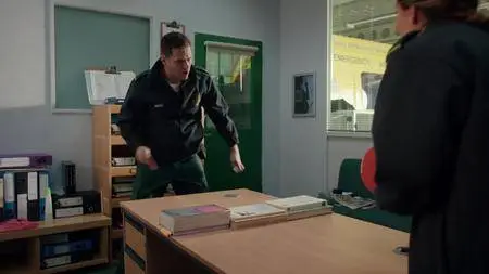 Casualty S32E35