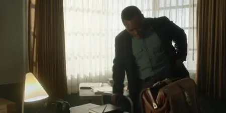 Project Blue Book S01E09