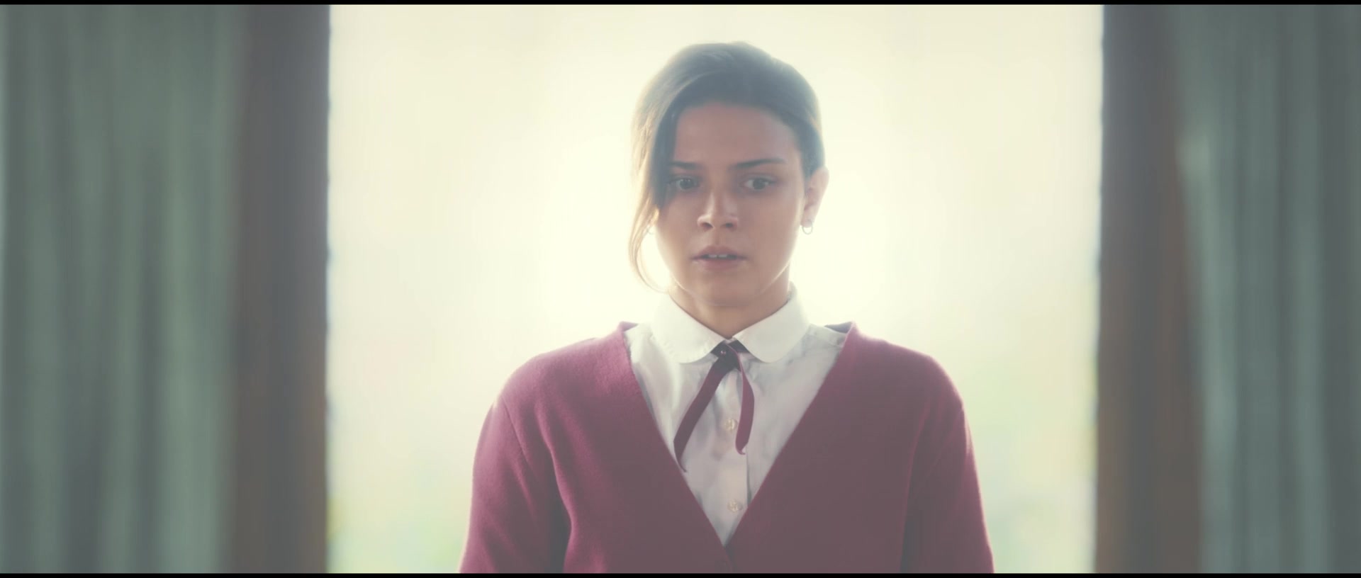 Maxton Hall - The World Between Us S01E03