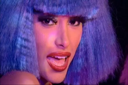 Crazy Horse Le Show (2002)