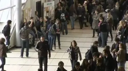 Enquête exclusive - Stress, bizutage et alcool, quand les étudiants dérapent