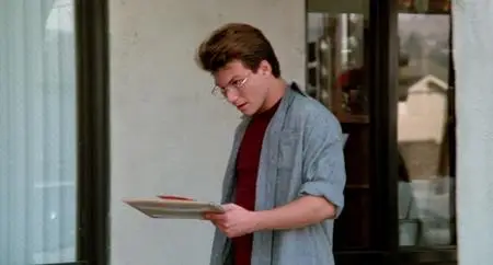 Pump Up the Volume (1990)