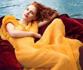 Jessica Chastain by Annie Leibovitz for Vogue US December 2013