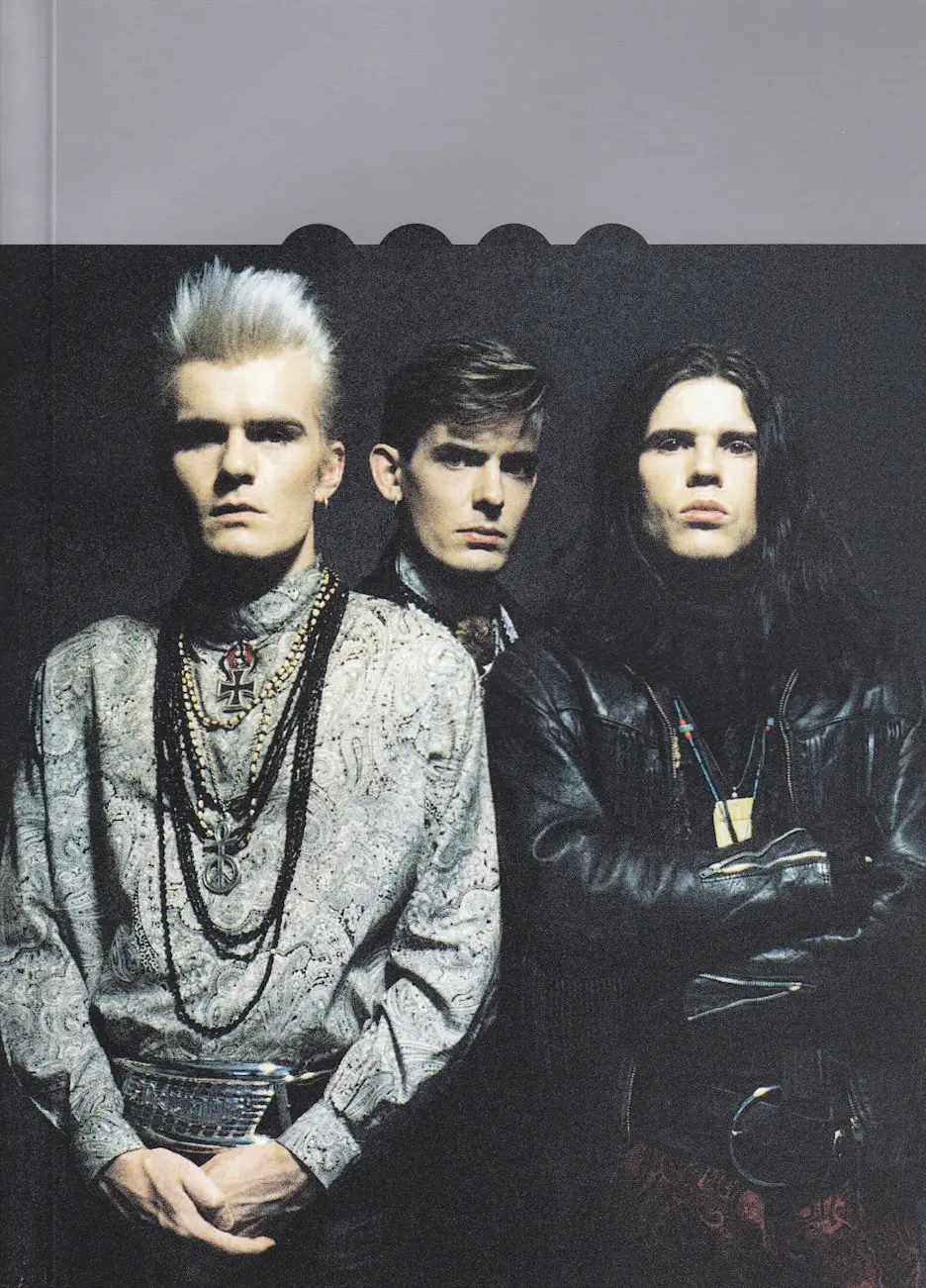 Cult she. Группа the Cult. The Cult 1985. The Cult Ian Astbury 1985. The Cult Love 1985.