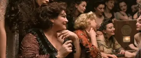 Rue des plaisirs / Street of Passion - by Patrice Leconte (2001)