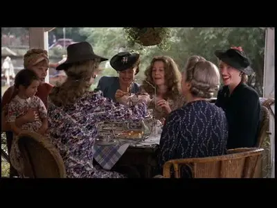 Hope and Glory (1987)