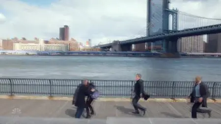 The Enemy Within S01E01