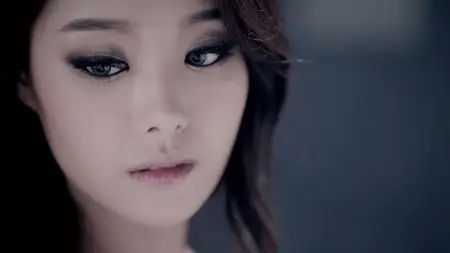 Song Ji Eun - False Hope (2013)