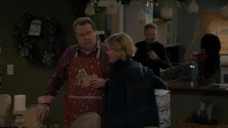 Modern Family S11E09