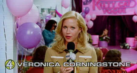 Anchorman: The Legend of Ron Burgundy (2004)