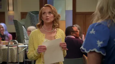 Leanne S01E13