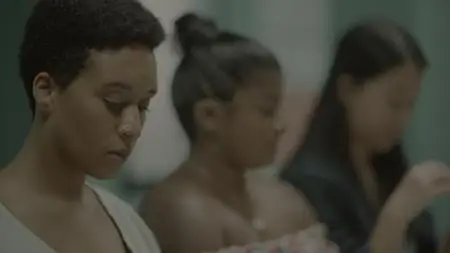 Growing Up S01E09