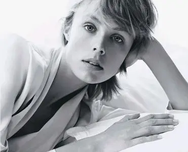 Edie Campbell by Liz Collins for Elle France September 2014
