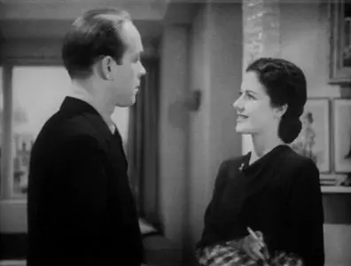 The Girl in the News (1940)