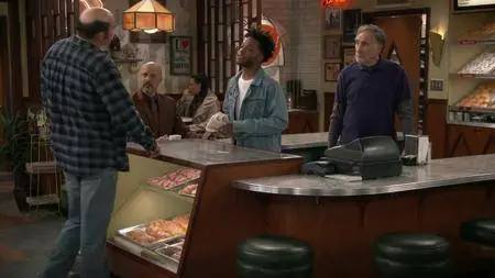 Superior Donuts S02E17