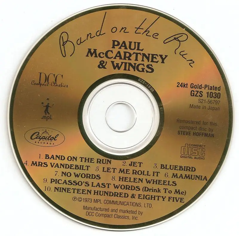 Paul mccartneys band. Paul MCCARTNEY & Wings (1973). Paul MCCARTNEY Band on the Run 1973. 1973 - Paul MCCARTNEY - Band on the Run CD. Paul MCCARTNEY "Ram (CD)".