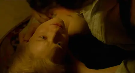 Crimson Peak (2015) + Extras & Commentary