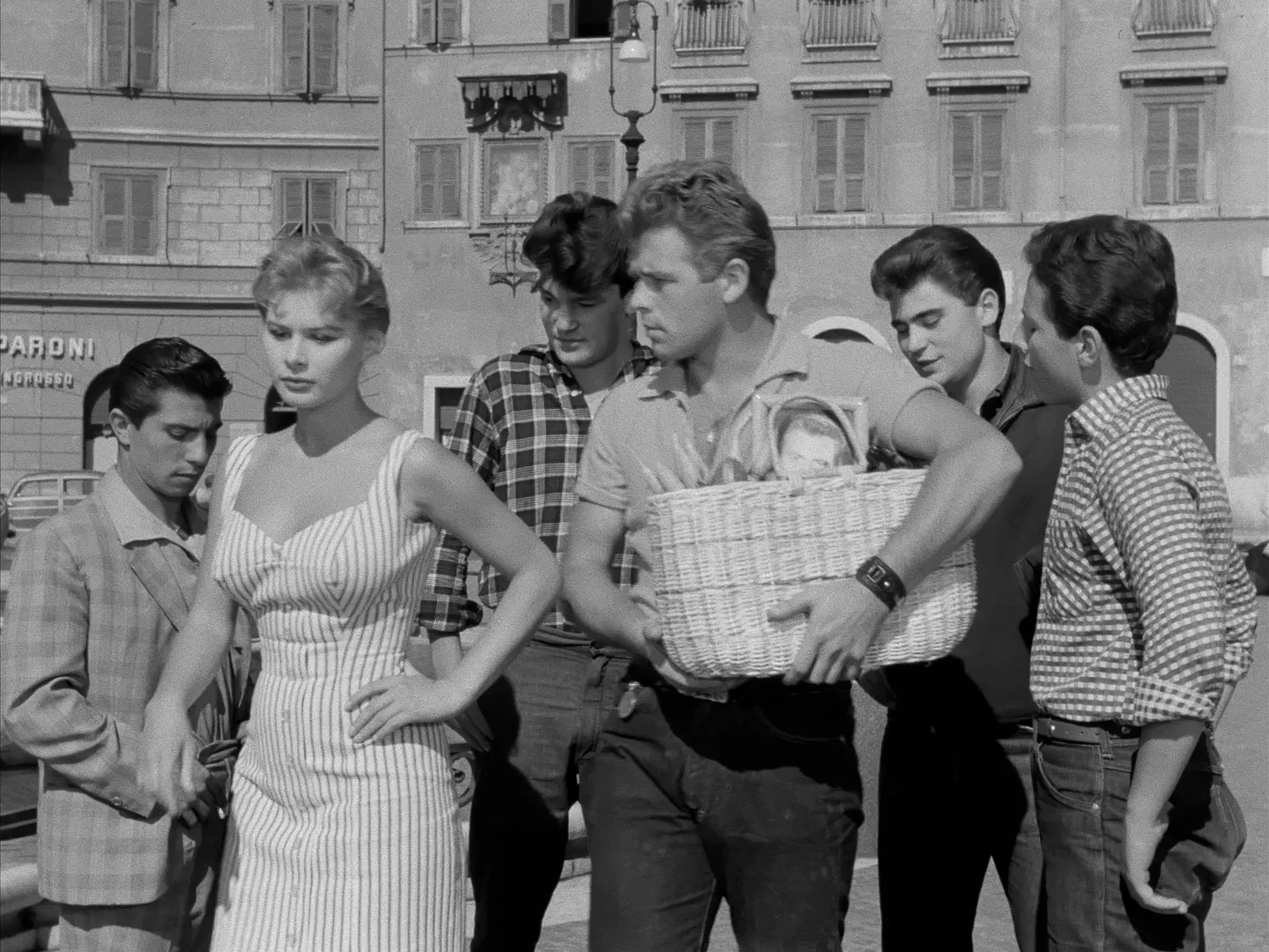 Poveri ma belli / Poor But Beautiful (1957)