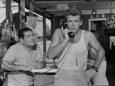 Poveri ma belli / Poor But Beautiful (1957)