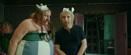 Asterix e Obelix al servizio di sua maestà (2012)