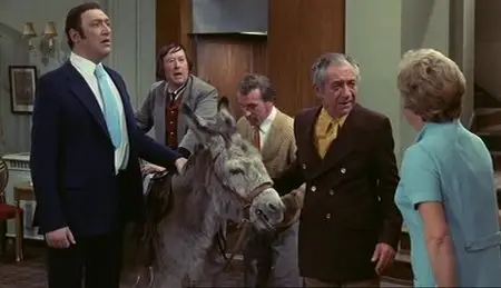Carry on Girls (1973)