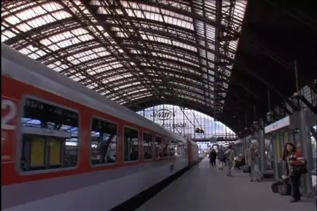 Into the Arms of Strangers: Stories of the Kindertransport (2000)