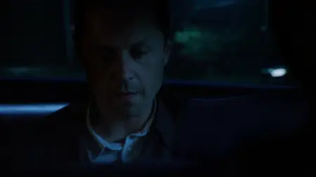 Sneaky Pete S02E05