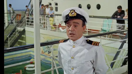 Carry on Cruising (1962)