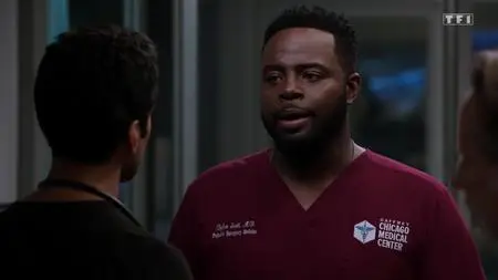 Chicago Med S08E01