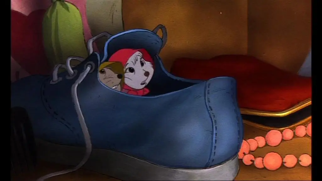 Walt Disney Classics. DVD25: The Rescuers (1977)