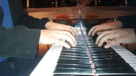 Piano Or Keyboard: From Absolute Zero To 15 Songs