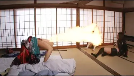 Big Tits Zombie / Kyonyû doragon: Onsen zonbi vs sutorippâ 5 (2010)
