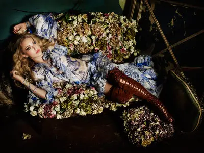 Amanda Seyfried - Matthias Vriens-McGrath photoshoot for Marie Claire UK, April 2011