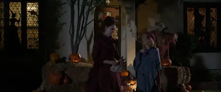 Tales of Halloween (2015)