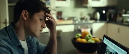 Don't Hang Up (2016)