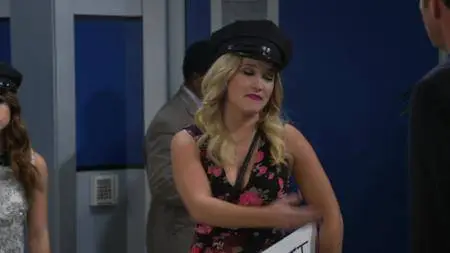 Young & Hungry S05E04
