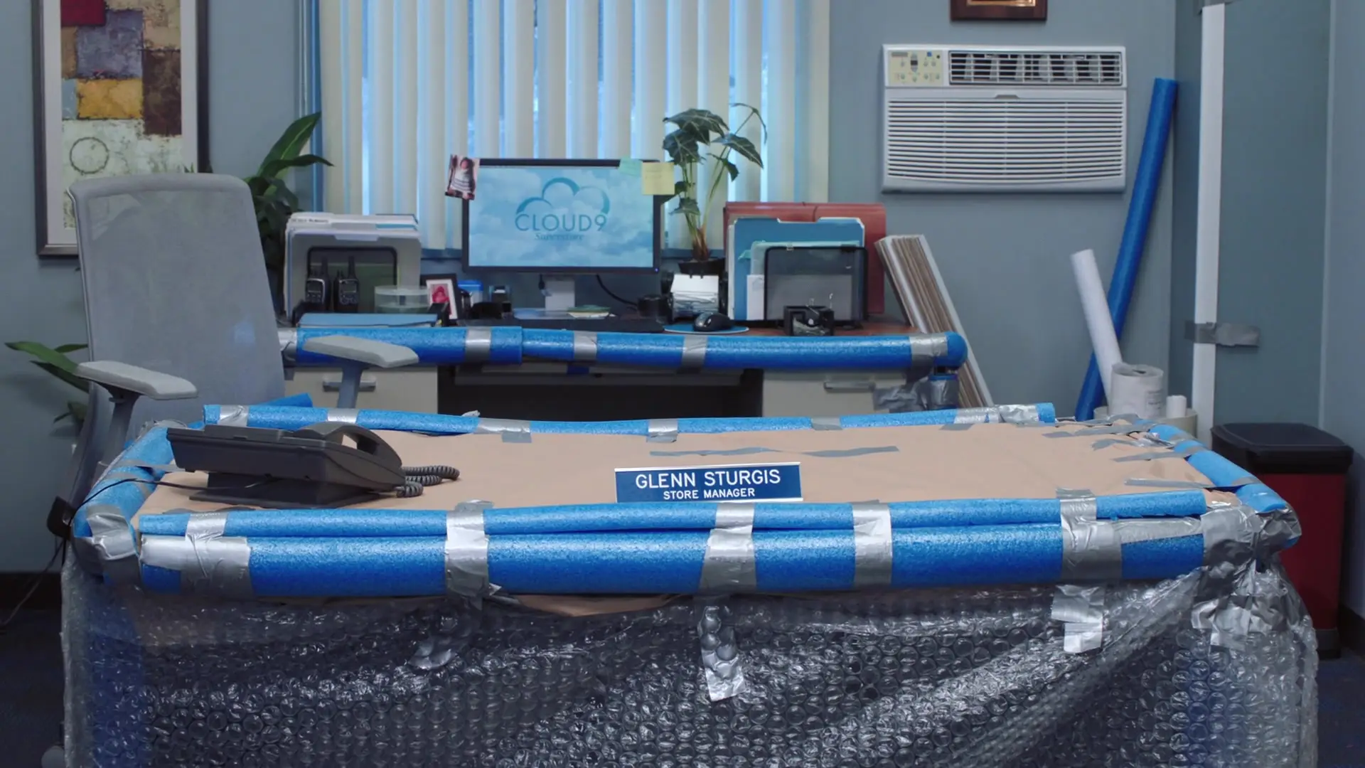 Superstore S04E10