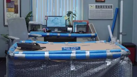 Superstore S04E10