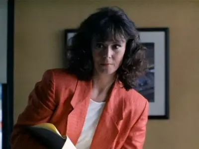 Hard Evidence (1995)