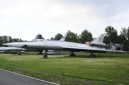 Tupolev Tu-22 Walk Around 