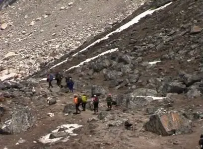 Team Everest: A Himalayan Journey (2007)