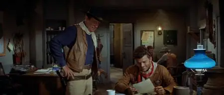 The Comancheros (1961)