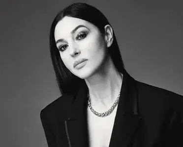 Monica Bellucci by Stephan Lisowski for Harper’s Bazaar Russia March 2022